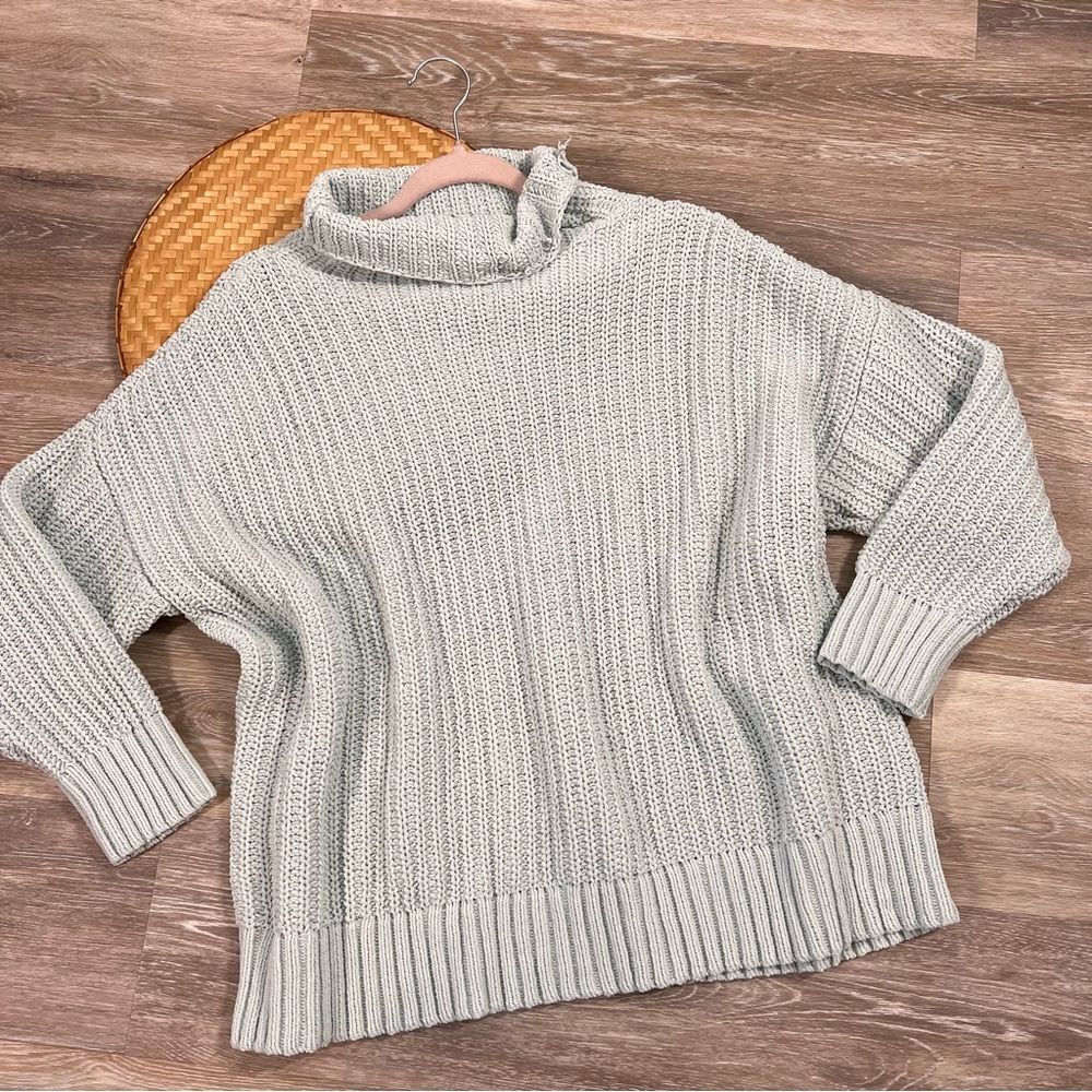 Aerie light blue knit oversized sweater‎